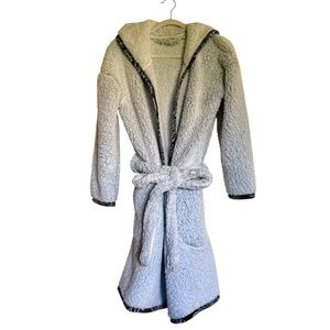 Vera Bradley Blue Sherpa Robe with Hood Size S/M